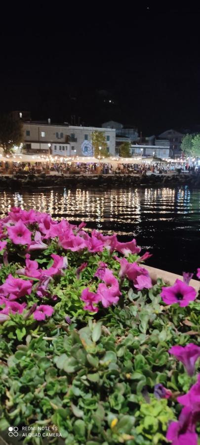 Iride Sul Lago 1 Via Principessa Jolanda 10-Piazza Del Molo Daire Anguillara Sabazia Dış mekan fotoğraf