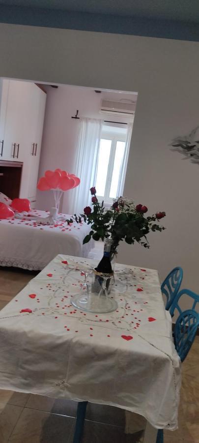 Iride Sul Lago 1 Via Principessa Jolanda 10-Piazza Del Molo Anguillara Sabazia Dış mekan fotoğraf