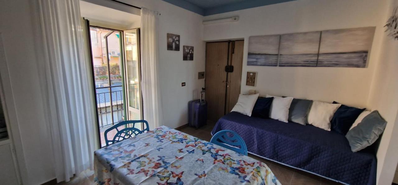 Iride Sul Lago 1 Via Principessa Jolanda 10-Piazza Del Molo Anguillara Sabazia Dış mekan fotoğraf