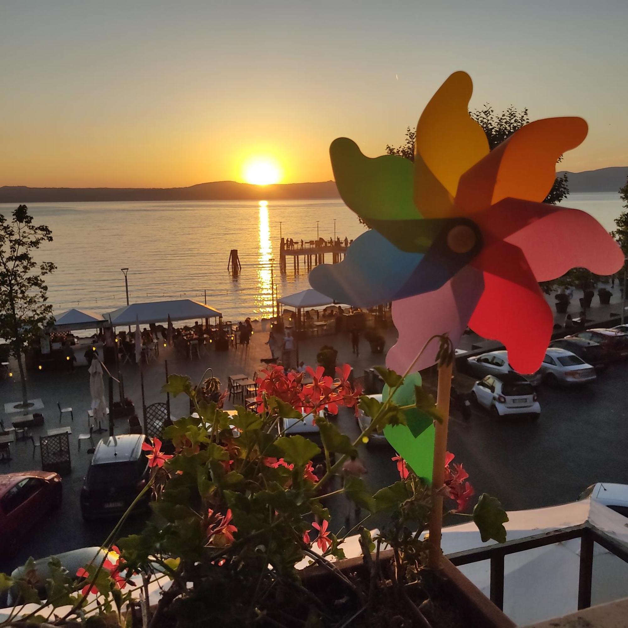 Iride Sul Lago 1 Via Principessa Jolanda 10-Piazza Del Molo Anguillara Sabazia Dış mekan fotoğraf